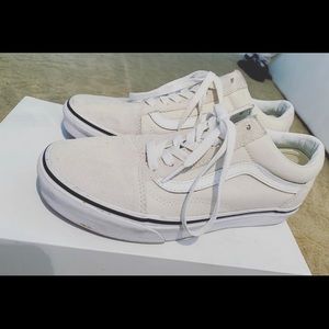 Vans - cream suede (womens 7.5)